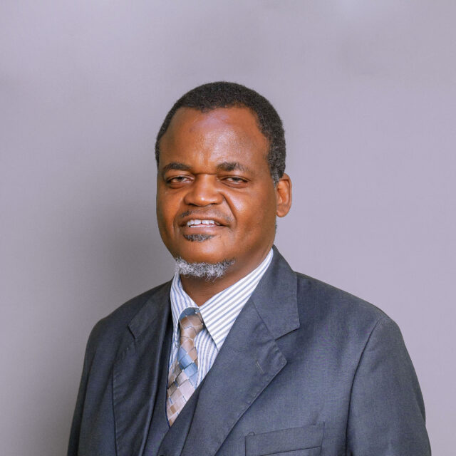 Walter Tonderayi Mufuka